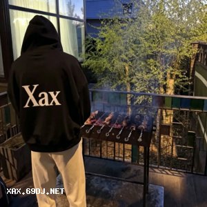 xax